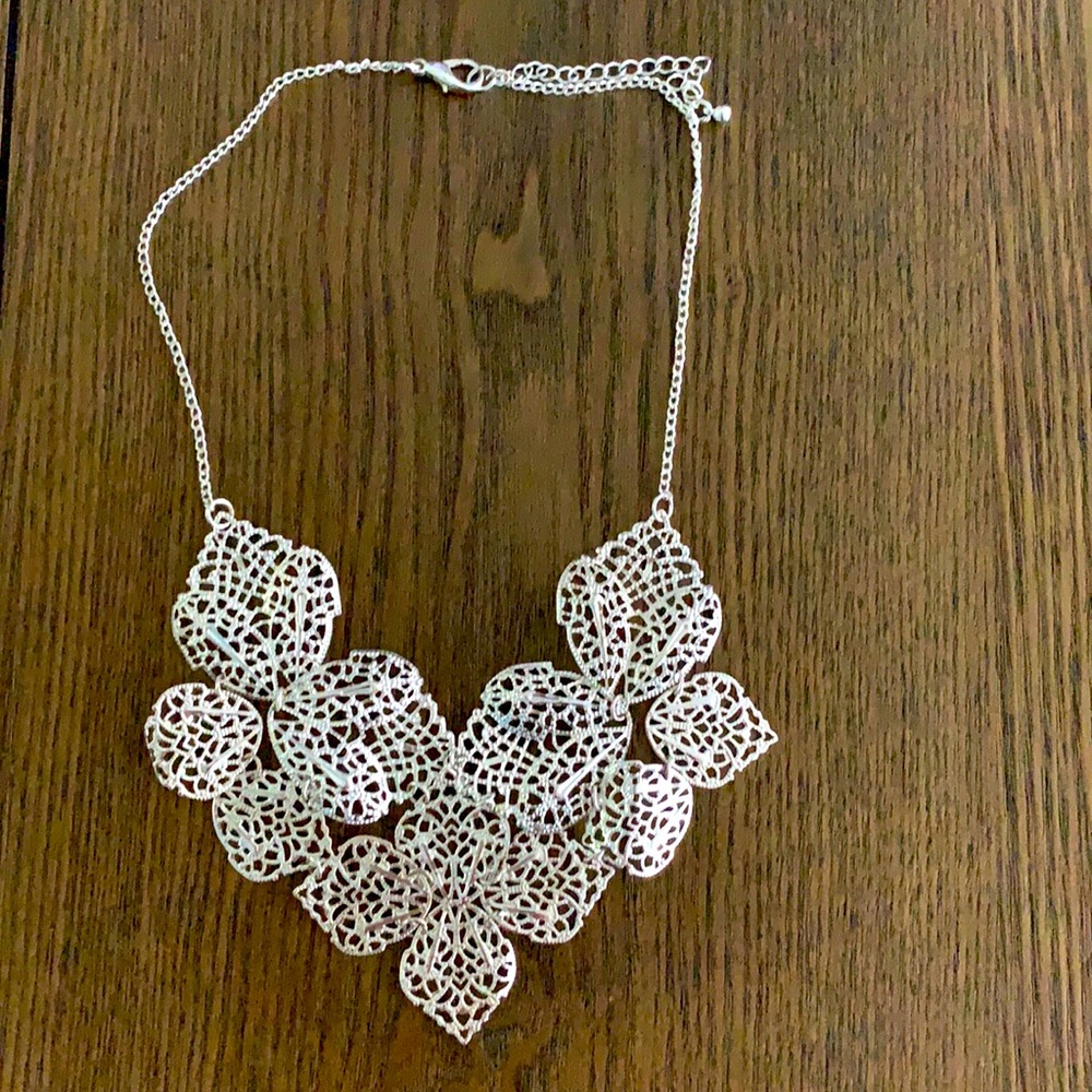 Statement necklace